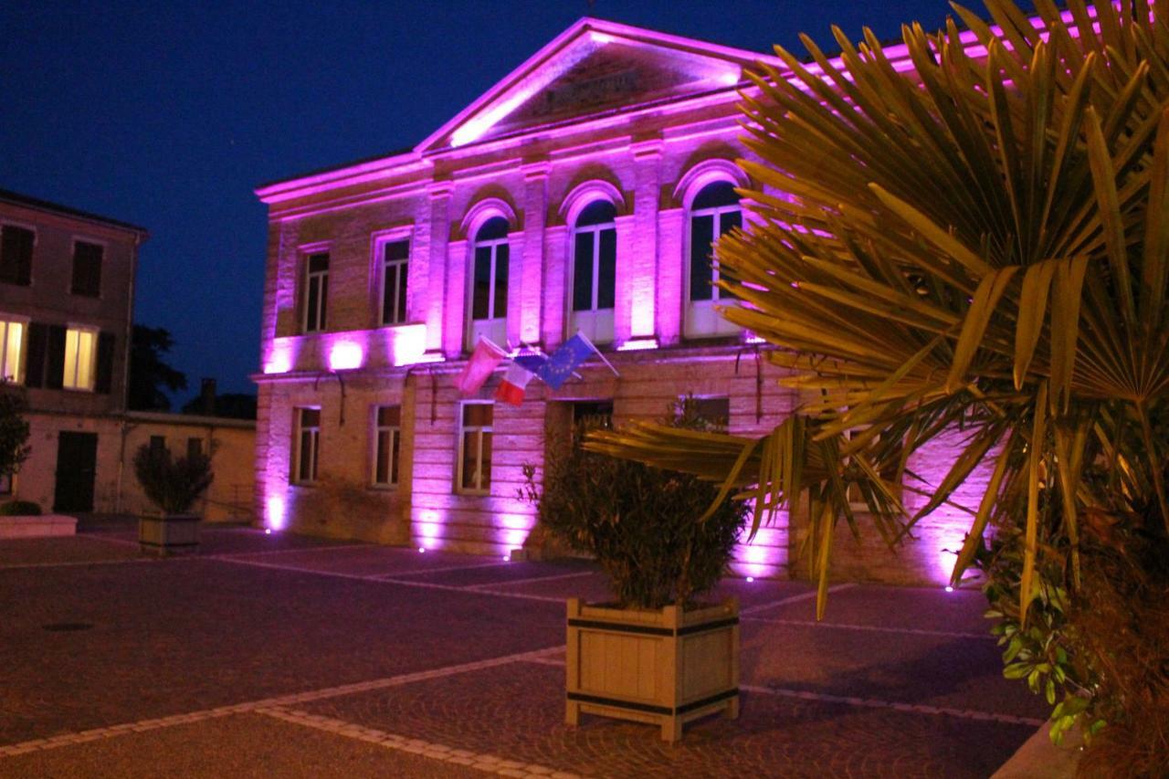 Le Vic De De Lomagne Bed & Breakfast Lavit Exterior photo